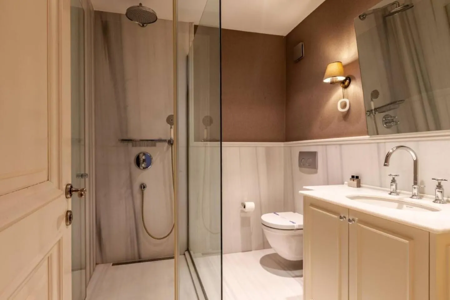 Luxury Modern 3Bed25Bath Central Bright Pad #375 Istanbul 0*,